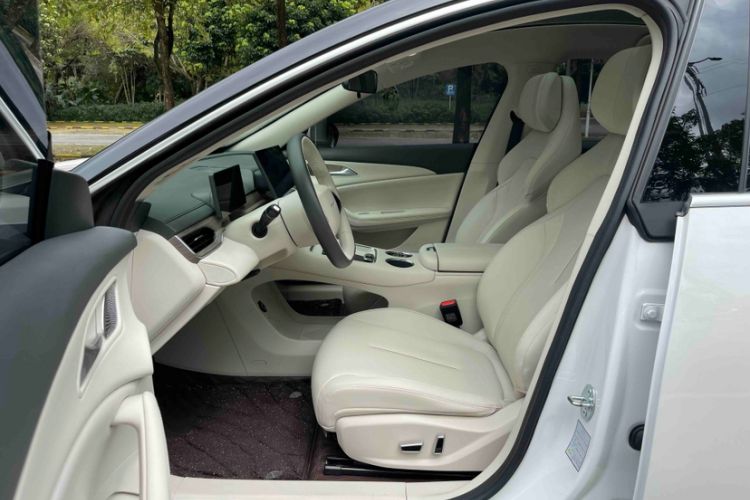 Used FORTHING Xinghai S7 2024 555 Luxury Edition Interior 7