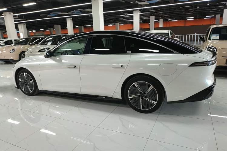 Used FORTHING Xinghai S7 2024 555 Luxury Edition Left Side