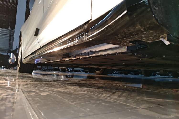 Used FORTHING Xinghai S7 2024 555 Luxury Edition Left Side Sill