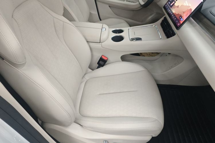 Used FORTHING Xinghai S7 2024 555 Luxury Edition Right Front Seat