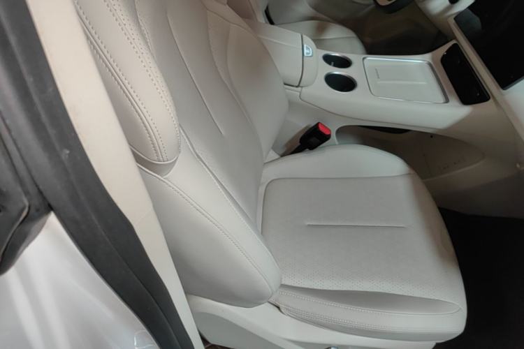 Used FORTHING Xinghai S7 2024 555 Luxury Edition Right Front Seat