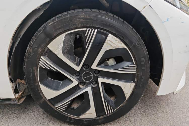 Used FORTHING Xinghai S7 2024 555 Enjoyment Edition Right Front Wheel Hub