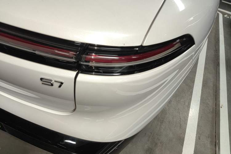 Used FORTHING Xinghai S7 2024 555 Luxury Edition Right Rear Taillight