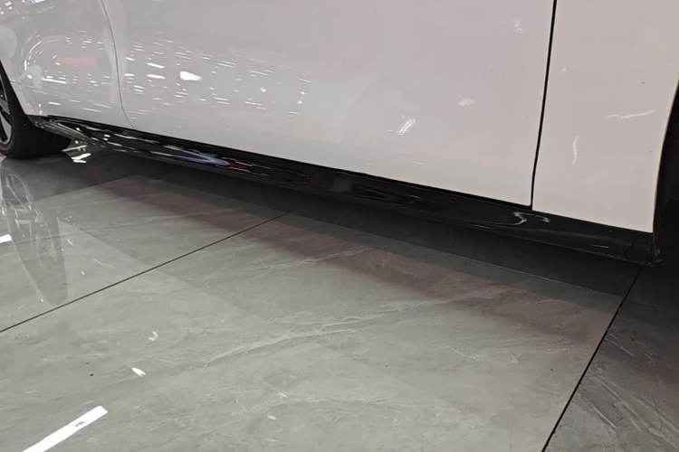 Used FORTHING Xinghai S7 2024 555 Enjoyment Edition Right Side Sill
