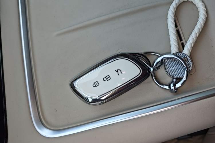 Used FORTHING Xinghai S7 2024 555 Co-Creation Edition Vehicle Key
