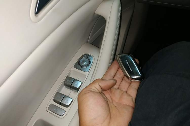 Used FORTHING Xinghai S7 2024 555 Luxury Edition Vehicle Key