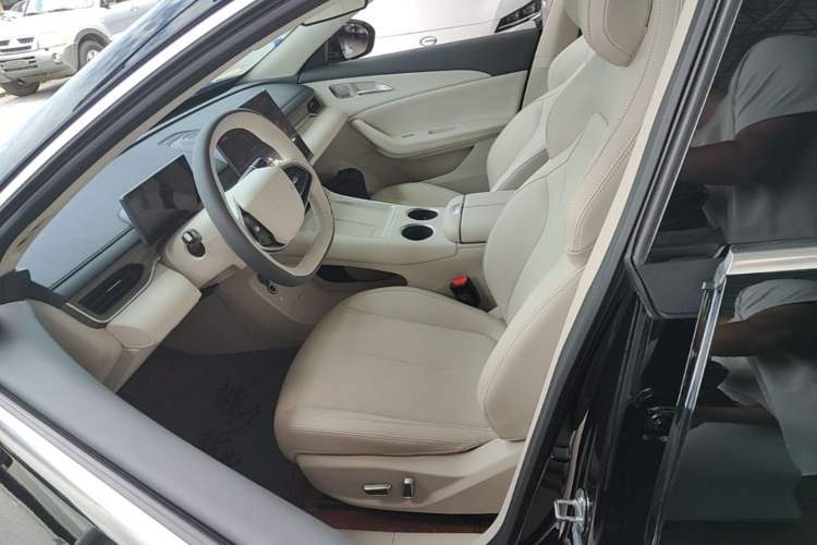 Used FORTHING Xinghai S7 2025 235 Range-Extended Luxury Edition Left Front Seat