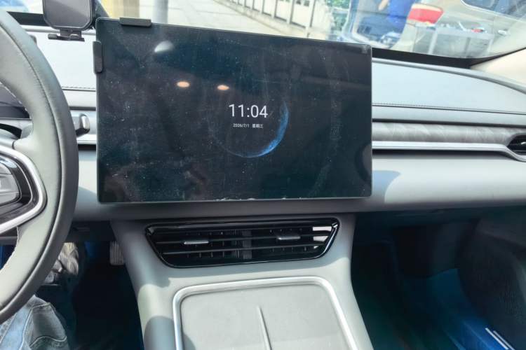 Used FORTHING Xinghai S7 2025 Model, 555 Star Creation Edition Audio And AC Panel