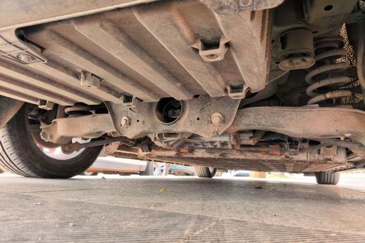 Used FORTHING Xinghai S7 2025 Model, 555 Star Creation Edition Chassis Rear