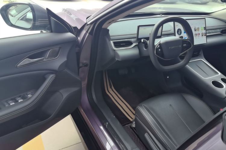 Used FORTHING Xinghai S7 2025 Model, 555 Star Creation Edition Driver Seat
