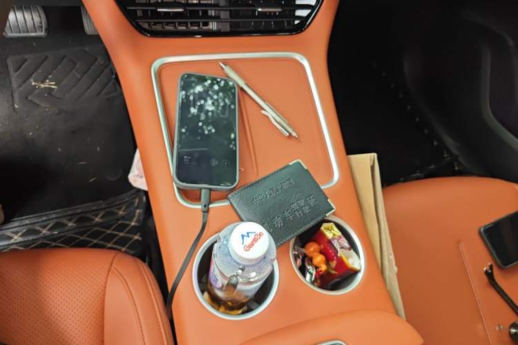 Used FORTHING Xinghai S7 2025 235 Range-Extended Luxury Edition Gear Lever