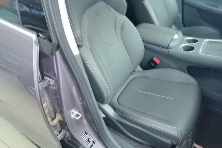 Used FORTHING Xinghai S7 2025 Model, 555 Star Creation Edition Right Front Seat
