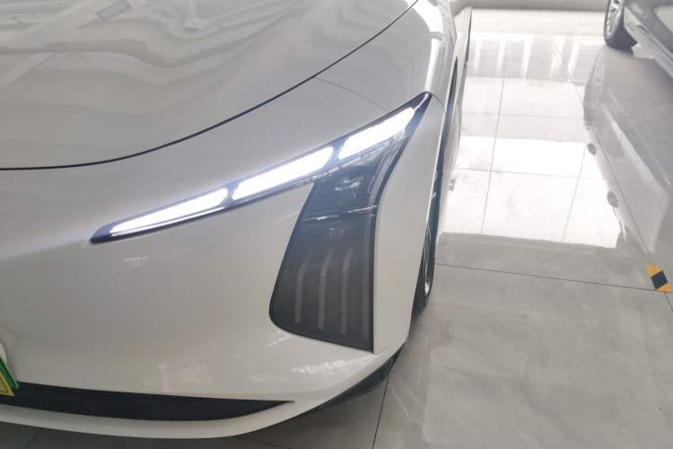 Used FORTHING Xinghai S7 2025 Model, 555 Star Creation Edition Left Front Headlight