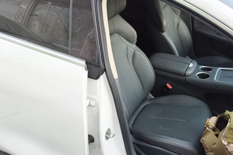 Used FORTHING Xinghai S7 2025 555 Hongyun Edition Right Front Seat