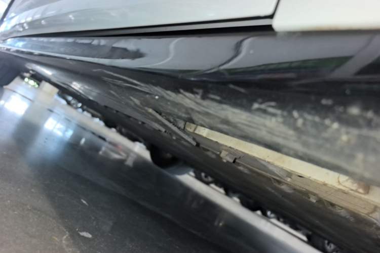 Used FORTHING Xinghai S7 2025 Model, 555 Star Creation Edition Right Side Sill