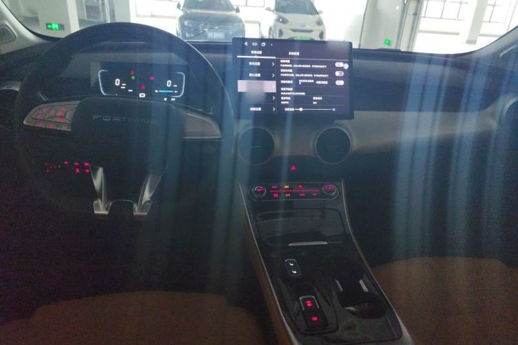 Used FORTHING Xinghai T5 2026 Model 530km Prestige Edition Center Console