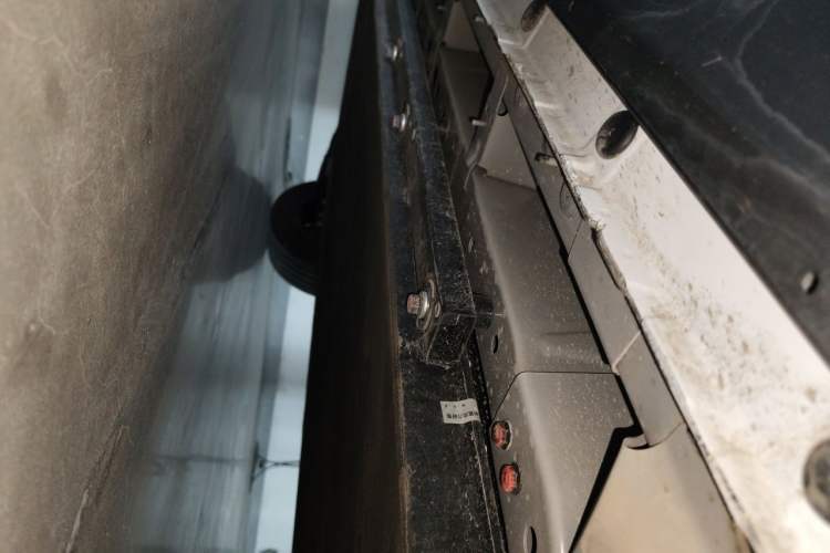 Used FORTHING Xinghai T5 2026 Model 530km Prestige Edition Chassis Front Right