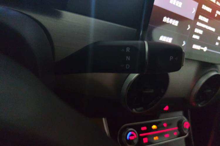 Used FORTHING Xinghai T5 2026 Model 530km Prestige Edition Gear Lever