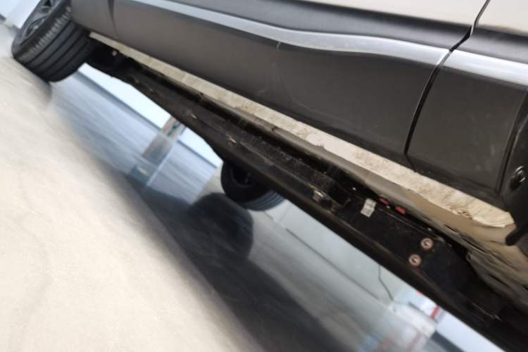 Used FORTHING Xinghai T5 2026 Model 530km Prestige Edition Right Side Sill