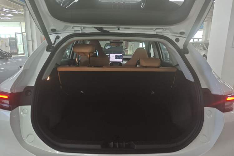 Used FORTHING Xinghai T5 2026 Model 530km Prestige Edition Trunk
