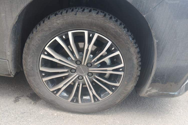 Used FORTHING Xinghai V9 2024 1.5TD 200km Qingyunti Series Premium Version Exterior 1