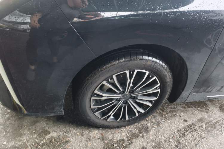 Used FORTHING Xinghai V9 2024 1.5TD 200km Qingyunti Series Premium Version Exterior 2