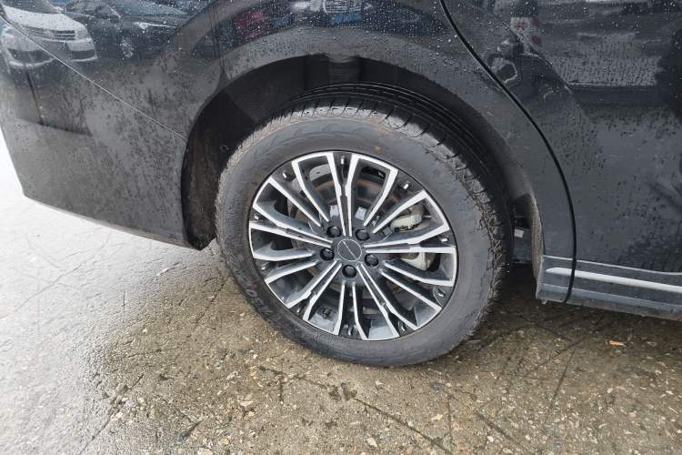 Used FORTHING Xinghai V9 2024 1.5TD 200km Qingyunti Series Premium Version Exterior 3
