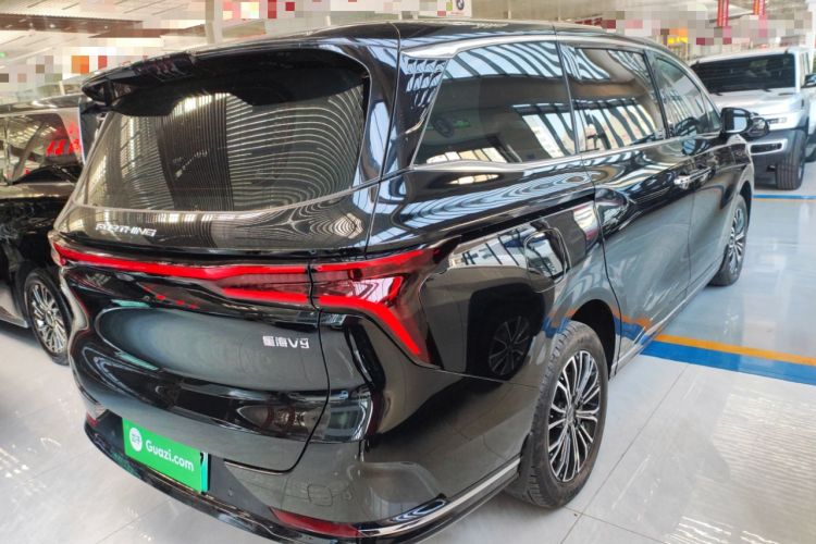 Used FORTHING Xinghai V9 2024 1.5TD 200km Chinese Knot Series Luxury Version Exterior 5