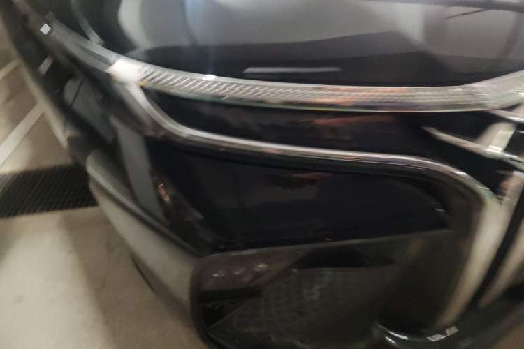 Used FORTHING Xinghai V9 2024 1.5TD 200km Chinese Knot Series Premium Edition Exterior 6