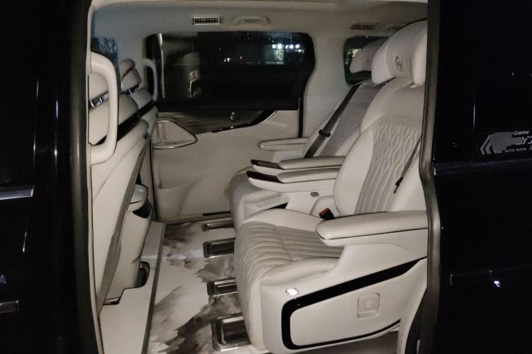 Used FORTHING Xinghai V9 2024 1.5TD 200km Qingyunti Series Premium Version Interior 4