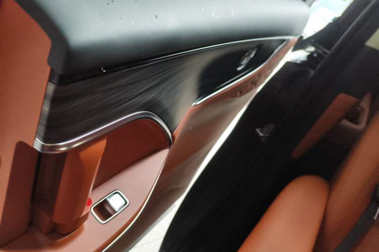 Used FORTHING Xinghai V9 2024 1.5TD 200km Qingyunti Series Premium Version Interior 6