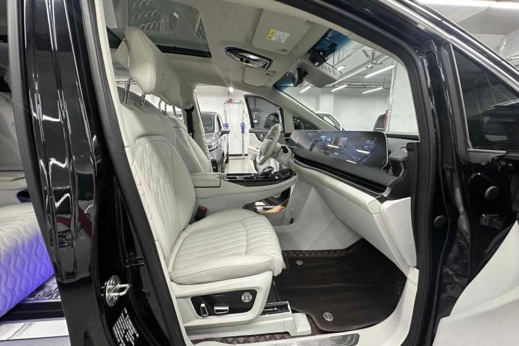 Used FORTHING Xinghai V9 2024 1.5TD 200km Qingyunti Series Premium Version Interior 7