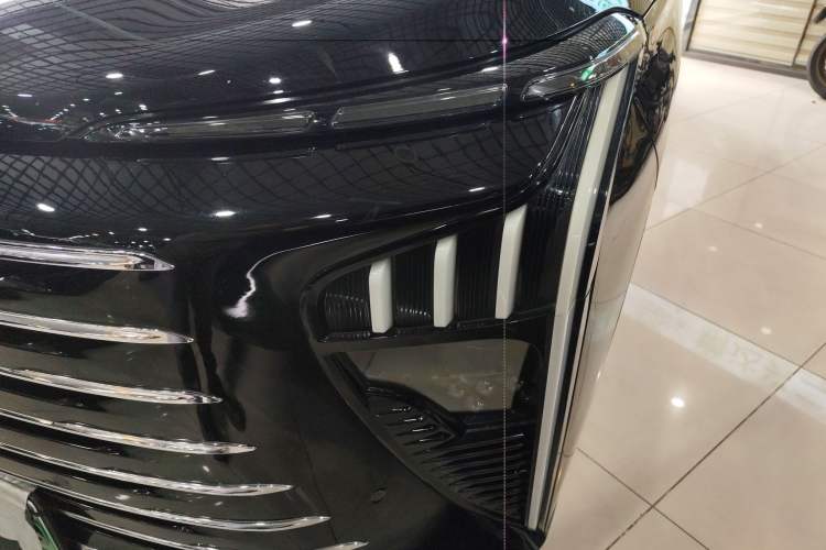Used FORTHING Xinghai V9 2024 1.5TD 200km Qingyunti Series Premium Version Left Front Headlight