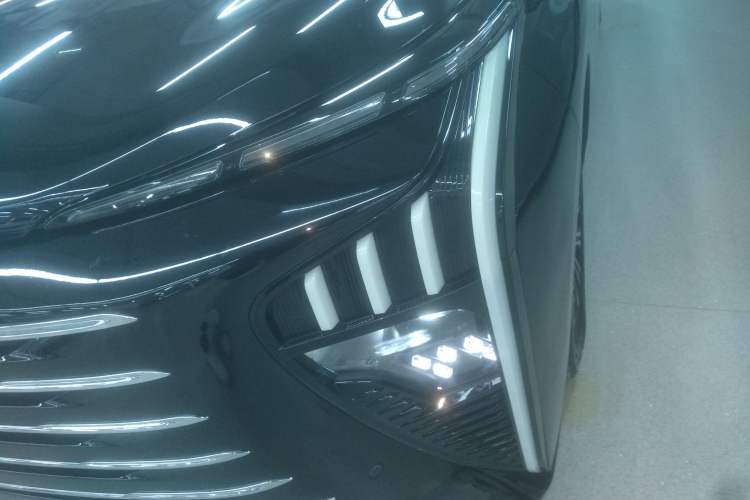 Used FORTHING Xinghai V9 2024 1.5TD 200km Qingyunti Series Premium Version Left Front Headlight