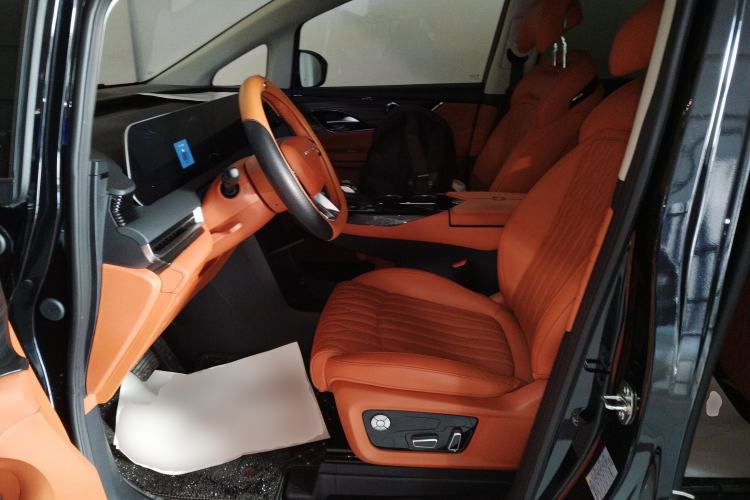 Used FORTHING Xinghai V9 2024 1.5TD 200km Qingyunti Series Flagship Edition Left Front Seat