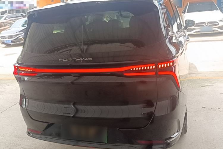 Used FORTHING Xinghai V9 2024 1.5TD 200km Chinese Knot Series Premium Edition Rear