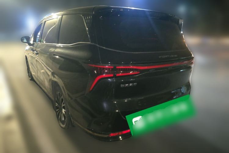 Used FORTHING Xinghai V9 2024 1.5TD 100km Chinese Knot Series Luxury Version Rear Left 45 Deg