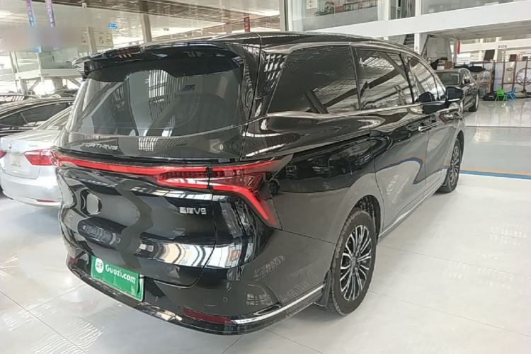 Used FORTHING Xinghai V9 2024 1.5TD 200km Chinese Knot Series Luxury Version Rear Right 45 Deg