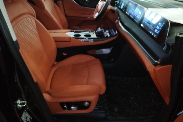 Used FORTHING Xinghai V9 2024 1.5TD 200km Qingyunti Series Flagship Edition Right Front Seat