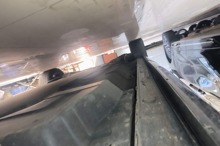 Used FORTHING Xinghai V9 2024 1.5TD 200km Qingyunti Series Premium Version Right Side Sill