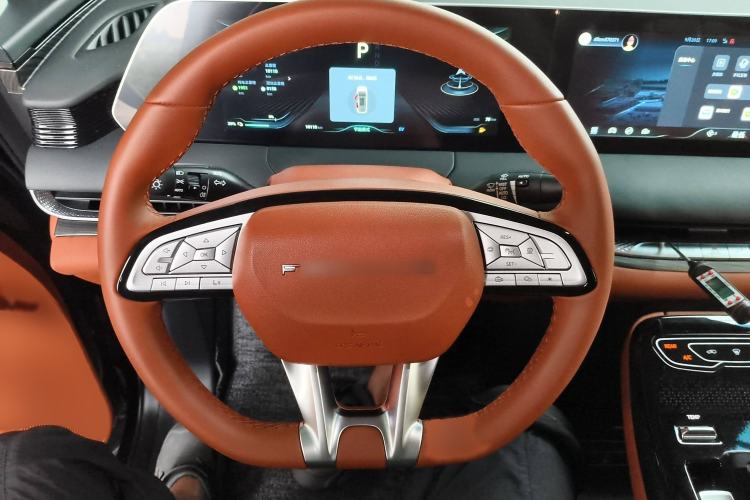 Used FORTHING Xinghai V9 2024 1.5TD 200km Qingyunti Series Premium Version Steering Wheel