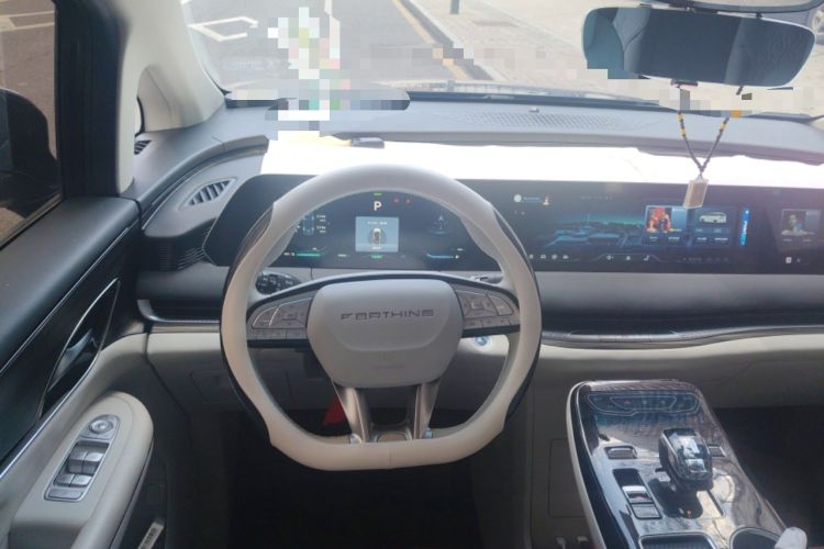 Used FORTHING Xinghai V9 2024 1.5TD 200km Qingyunti Series Premium Version Steering Wheel