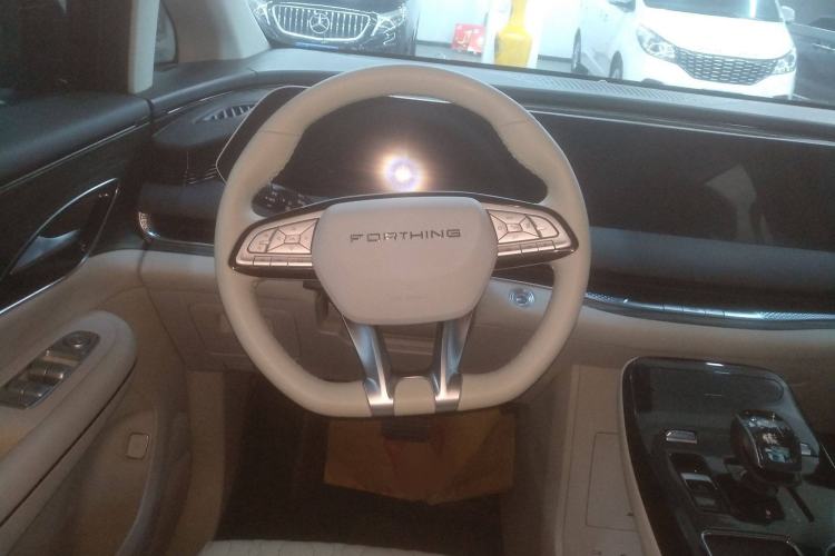 Used FORTHING Xinghai V9 2024 1.5TD 200km Qingyunti Series Premium Version Steering Wheel