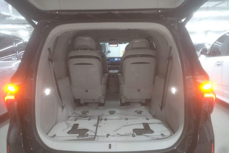 Used FORTHING Xinghai V9 2024 1.5TD 200km Qingyunti Series Premium Version Trunk