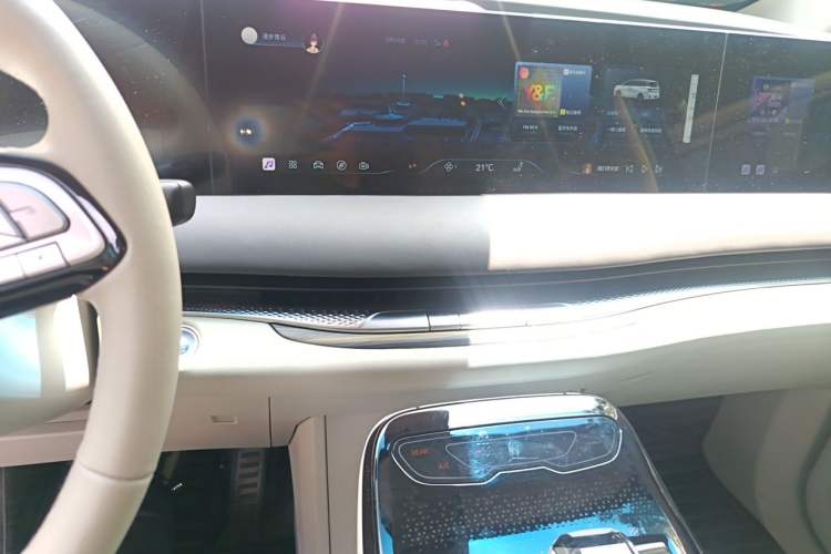 Used FORTHING Xinghai V9 2024 1.5TD 200km Qingyunti Series Premium Version Audio And AC Panel