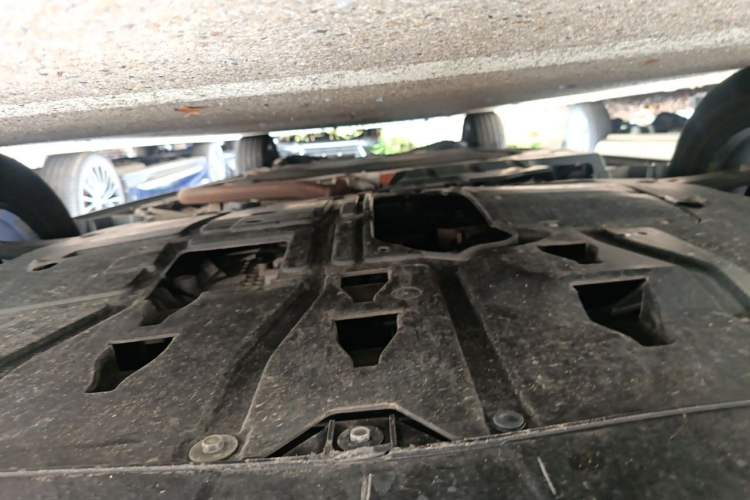 Used FORTHING Xinghai V9 2024 1.5TD 200km Qingyunti Series Premium Version Chassis Front