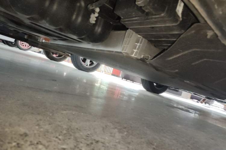 Used FORTHING Xinghai V9 2024 1.5TD 200km Qingyunti Series Premium Version Chassis Rear Right