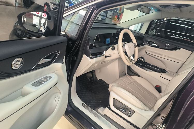 Used FORTHING Xinghai V9 2024 1.5TD 200km Chinese Knot Series Luxury Version Driver Seat