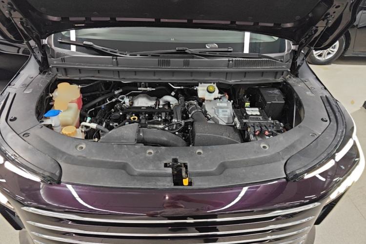 Used FORTHING Xinghai V9 2024 1.5TD 200km Qingyunti Series Premium Version Engine Bay