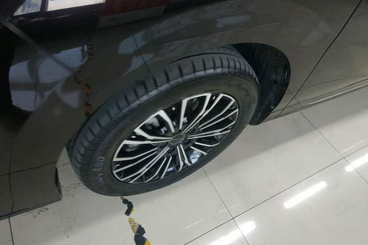 Used FORTHING Xinghai V9 2024 1.5TD 200km Qingyunti Series Premium Version Exterior 7